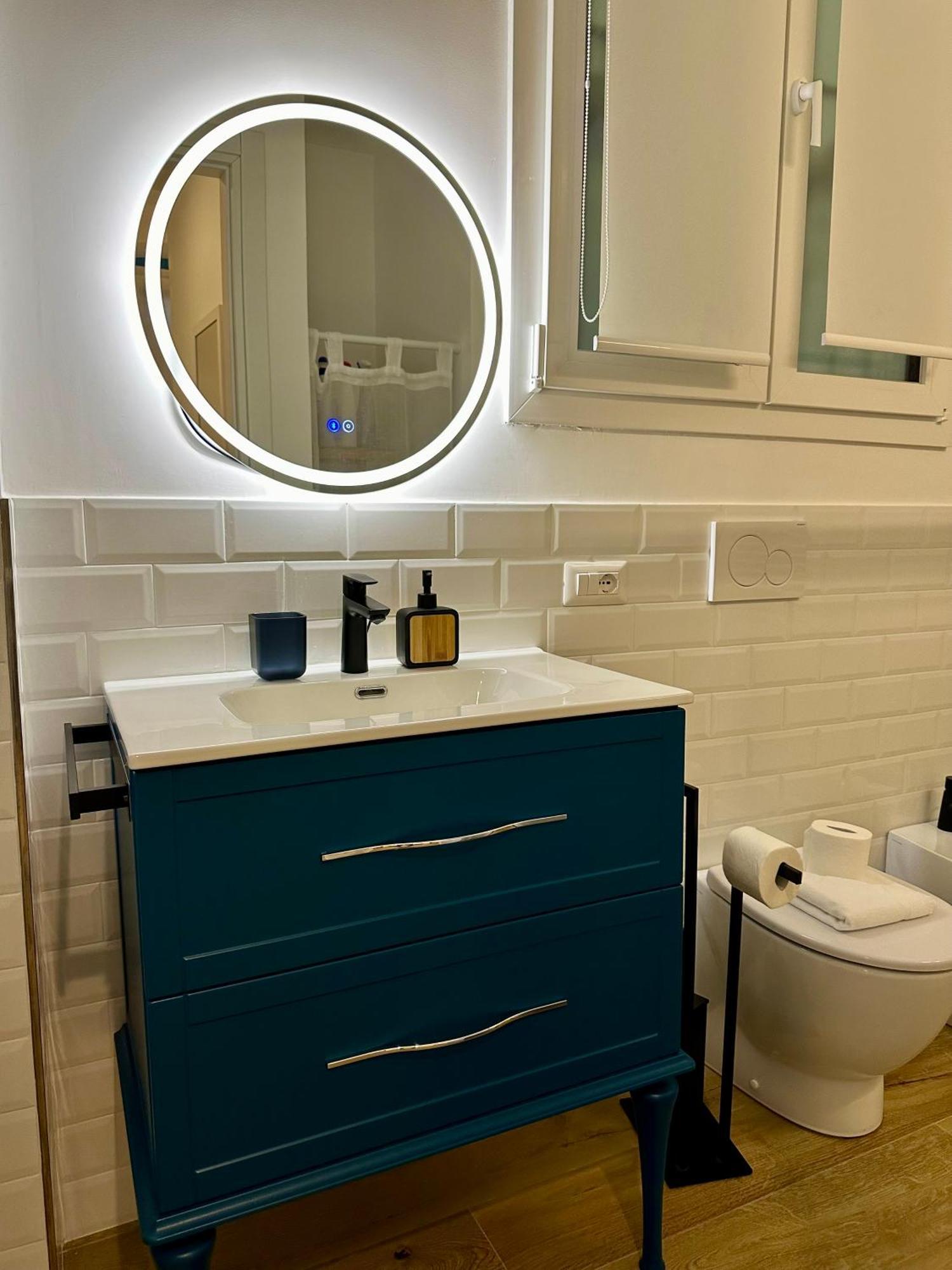 Lr Deluxe Apartments - Porta Venezia - Bilocale Con Giardino Privato Милан Экстерьер фото