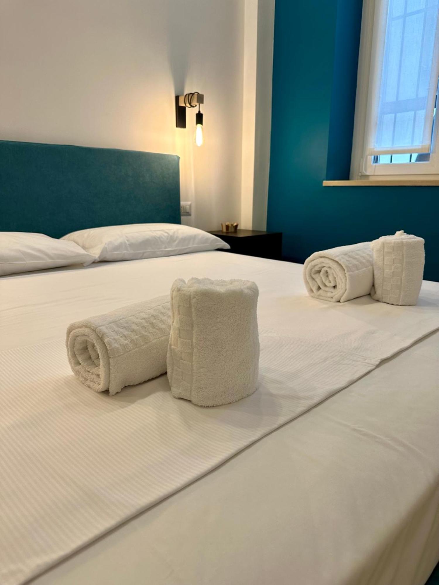 Lr Deluxe Apartments - Porta Venezia - Bilocale Con Giardino Privato Милан Экстерьер фото