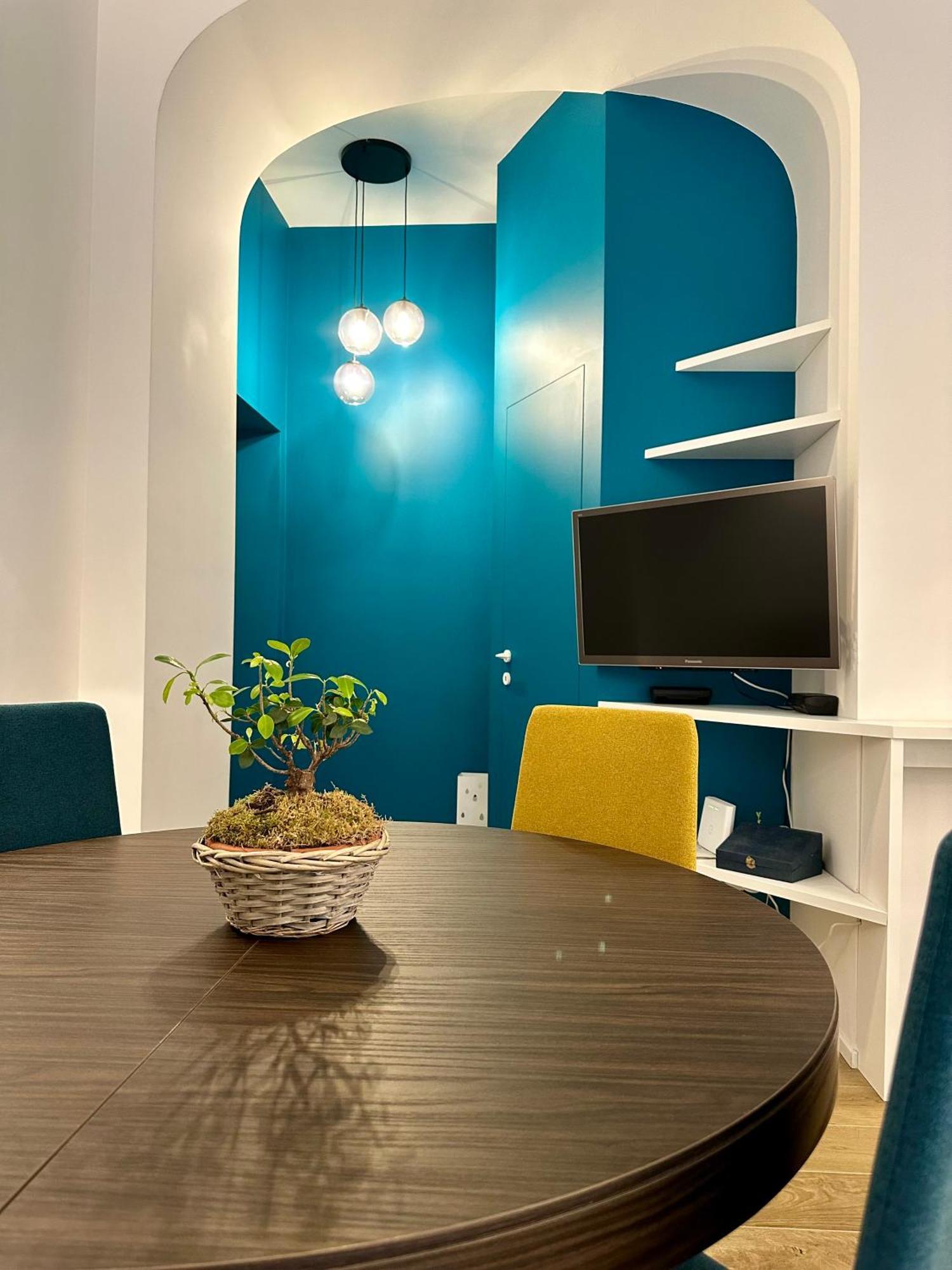 Lr Deluxe Apartments - Porta Venezia - Bilocale Con Giardino Privato Милан Экстерьер фото