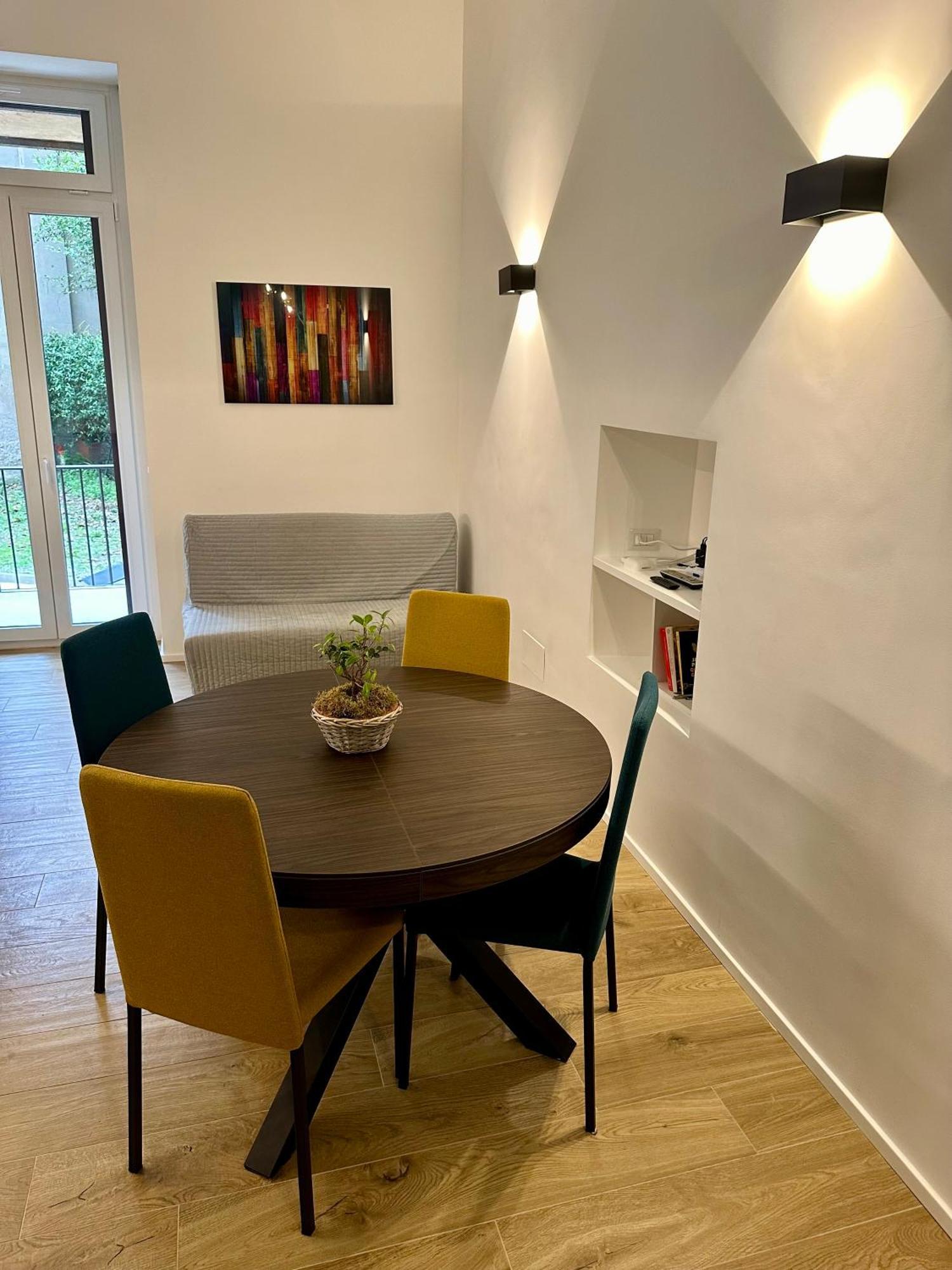 Lr Deluxe Apartments - Porta Venezia - Bilocale Con Giardino Privato Милан Экстерьер фото